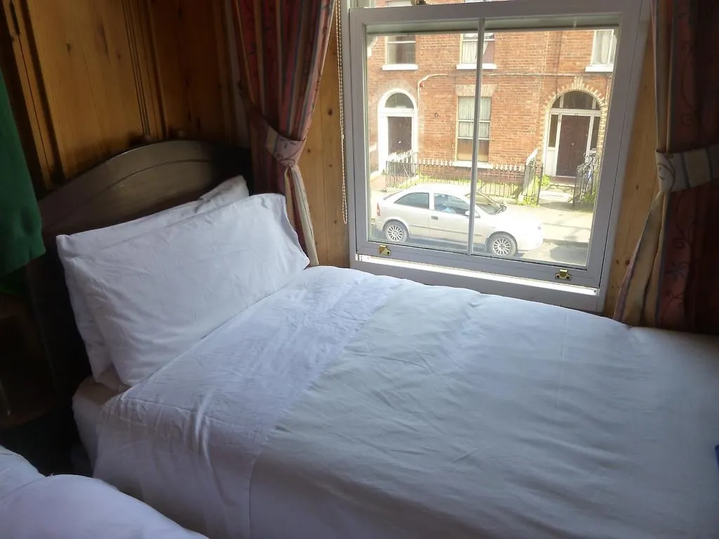 Bed & Breakfast Doheny House B&B Dublin Ireland